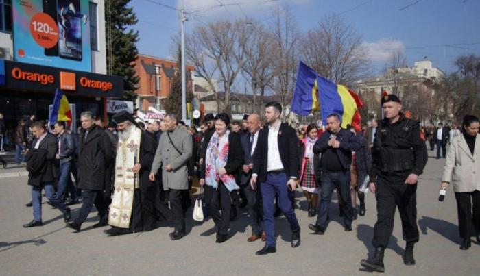 Марш унионистов в Бельцах 7 марта