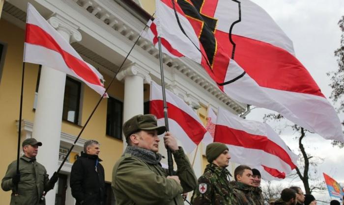 Белорусские националисты в военной форме