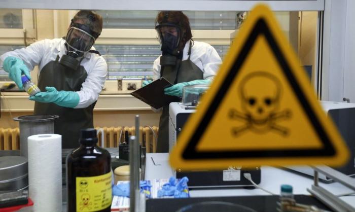 Биохимические и биобактериологические объекты Пентагона угрожают эпидемиями