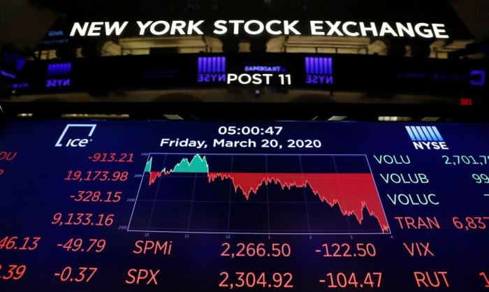 Обвалы на бирже создают новую ситуацию в американской экономике, неблагоприятную для администрации Трампа.