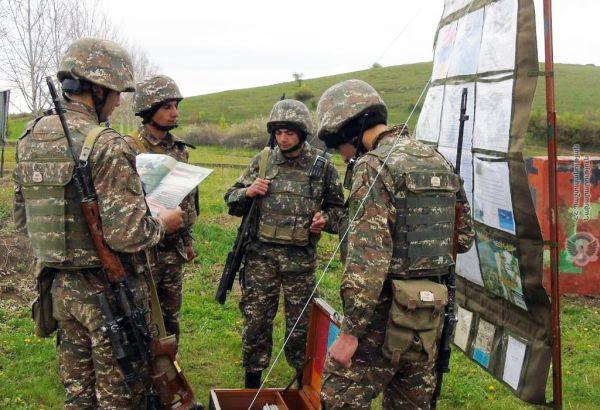 Военнослужащие ВС Армении