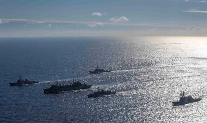 Американо-британская армада в Баренцевом море, май 2020 года