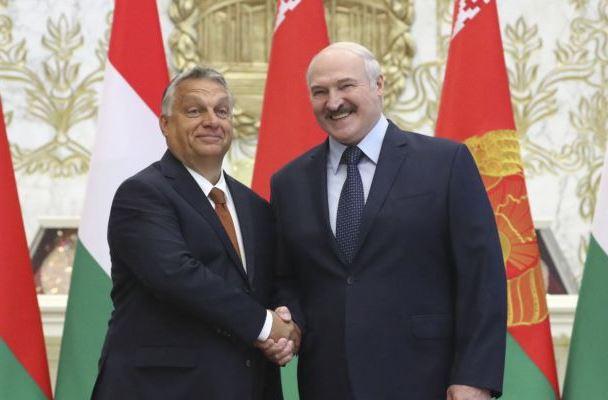 Виктор Орбан и Александр Лукашенко в Минске, 5 июня 2020 года.
