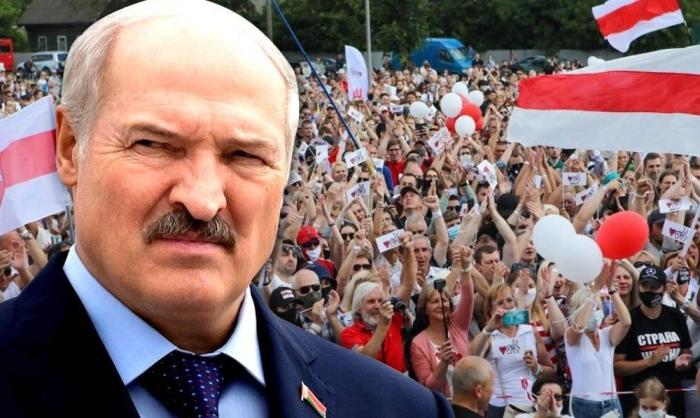 Президент Белоруссии Александр Лукашенко запутался в ловчих сетях Luka's Game