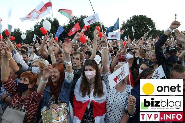 Польские СМИ: Варшава подсчитывает выгоды от революции в Беларуси