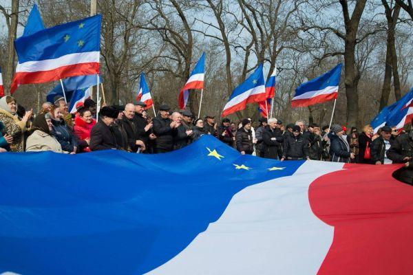 Гагаузия готова защищать законно избранного президента