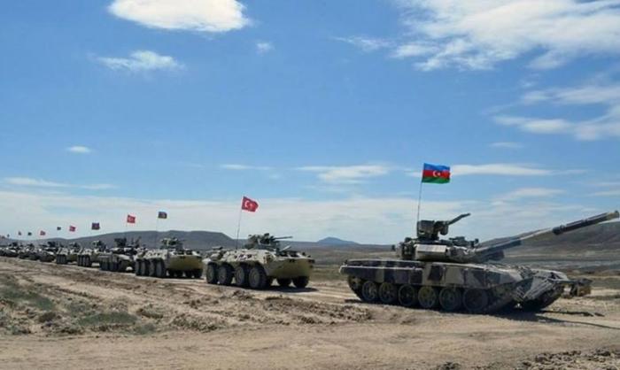 Турция и Азербайджан де-факто объединили свои армии в ходе многочисленных учений