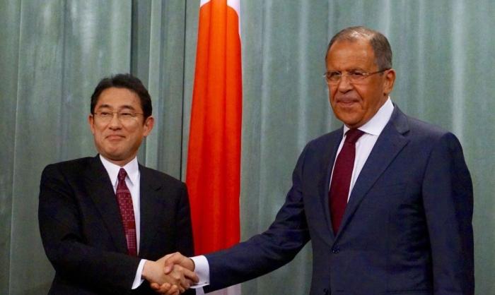 Министры иностранных дел России и Японии