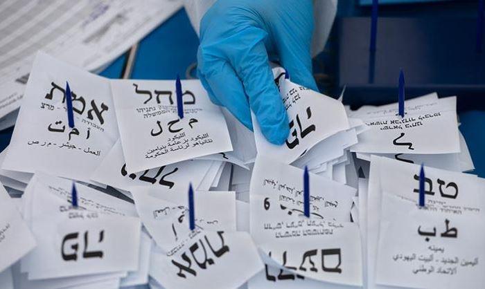 Как перед выборами в Израиле обольщают и шельмуют «русскую общину»
