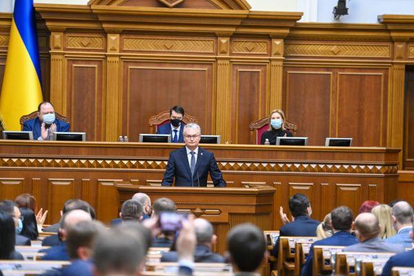 Президент Литвы в Киеве призывал к бойкоту БелАЭС