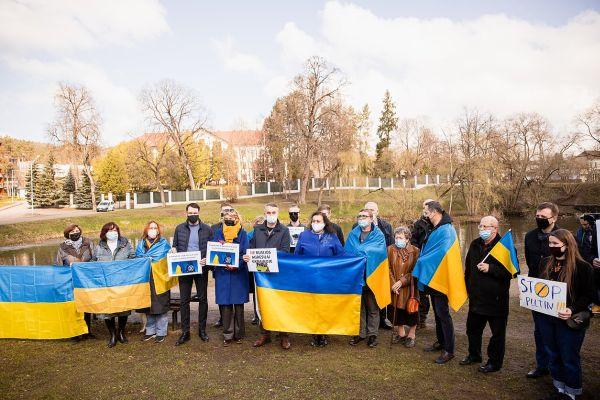 Литва продолжает демонстрировать поддержку Украины