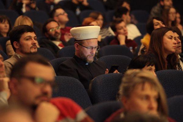Украинский муфтий заверил Киев: мусульмане готовы воевать с Россией