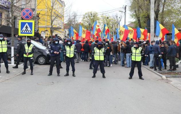 Молдова: Хаос на фоне пандемии