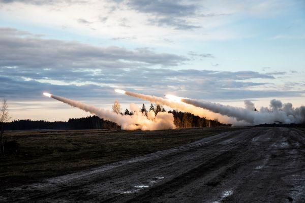 Стрельбы американской артиллерии в Эстонии — предупредительный сигнал для Москвы