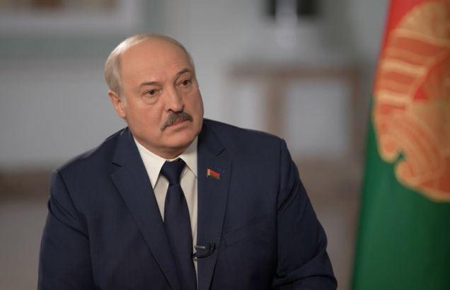 Президент Белоруссии Александр Лукашенко принял закон об уголовной ответственности за публичное отрицание геноцида белорусского народа в годы Великой Отечественной войны и послевоенные годы.