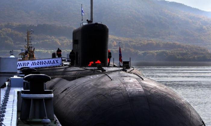 Атомная подводная лодка "Владимир Мономах"