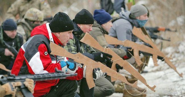 Два миллиона жителей Украины загоняют в батальоны территориальной обороны
