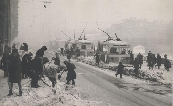Первая блокадная зима была для Ленинграда самой тяжелой, но и самой героической