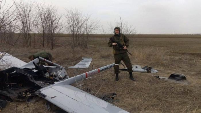 Сбитый украинский ударный беспилотник "Байрактар" турецкого производства