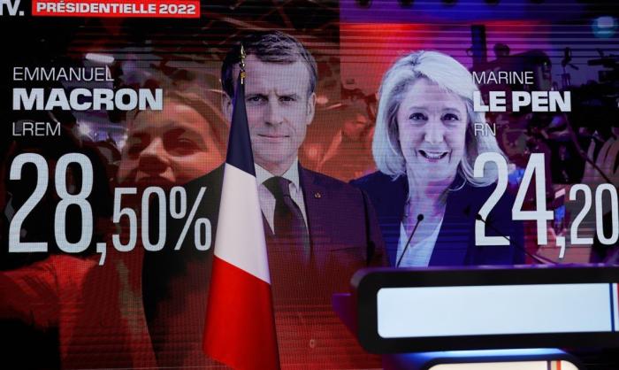 Результаты первого тура президентских выборов во Франции стаставляют сторонников Макрона нервничать