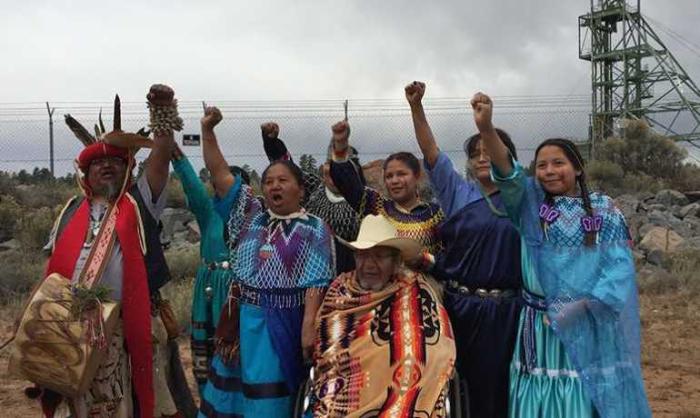 Протесты против урановых разработок в США