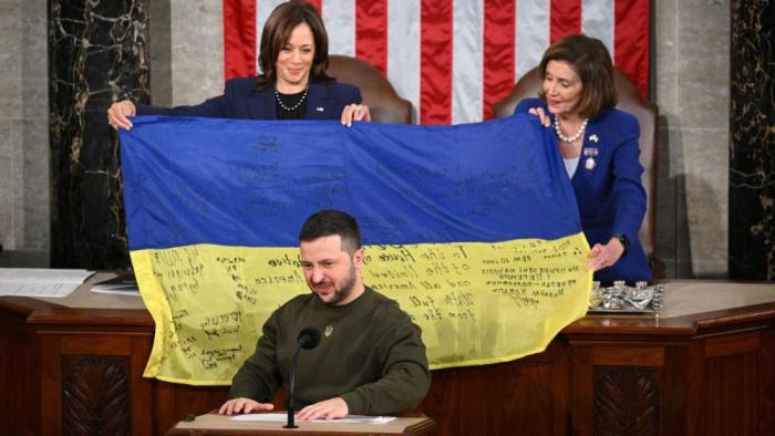 Global Times: Вашингтон подчеркнул свою полную и безоговорочную поддержку Киева и Зеленского 