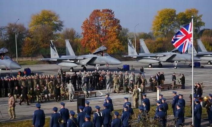 Напрасны разговоры о непригодности украинских аэродромов для американских боевых самолетов