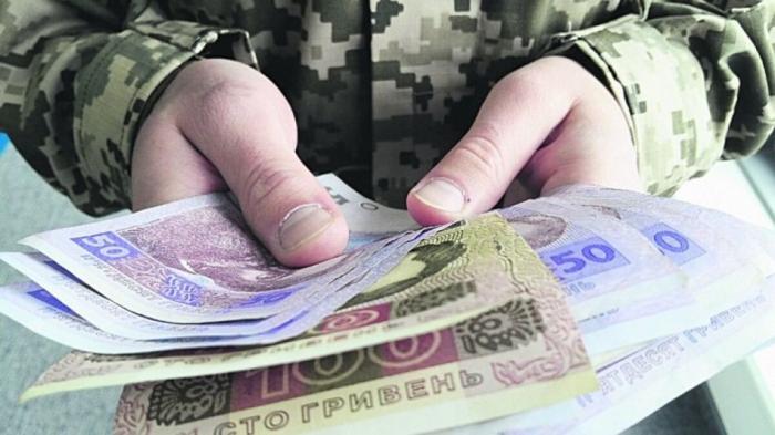 Экономия на ВСУ, воюющих «не за гроші, а за Батьківщину»