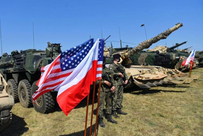 Границы военных гарнизонов
81