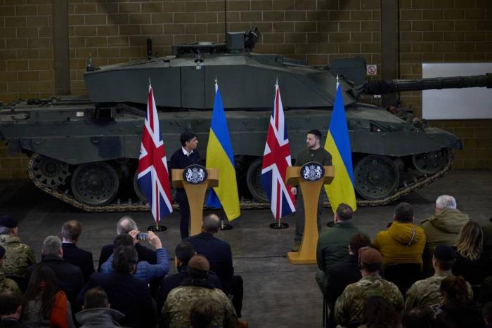 Британцы готовят террористические акции на Украине