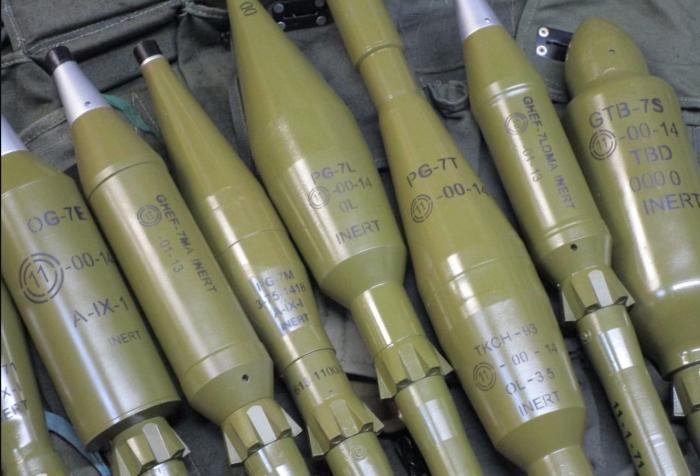 Defense One: Украина закупает вооружение и боеприпасы на стороне по высоким ценам