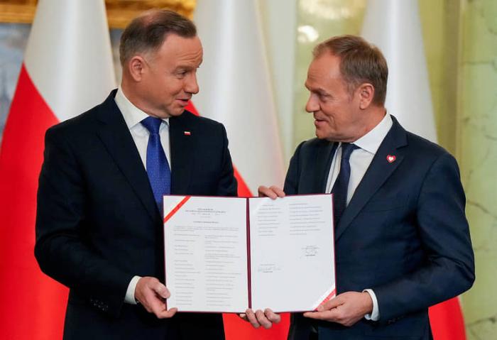 В Польше сменилось правительство. На смену кабинету Матеуша Моравецкого пришла коалиция во главе с «Гражданской платформой» и «старым новым» премьер-министром Дональдом Туском.