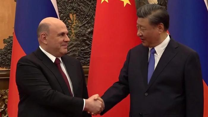 Председатель правительства России Михаил Мишустин и председатель КНР Си Цзиньпин