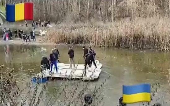 Украинские мужчины бегут от Зеленского в Румынию