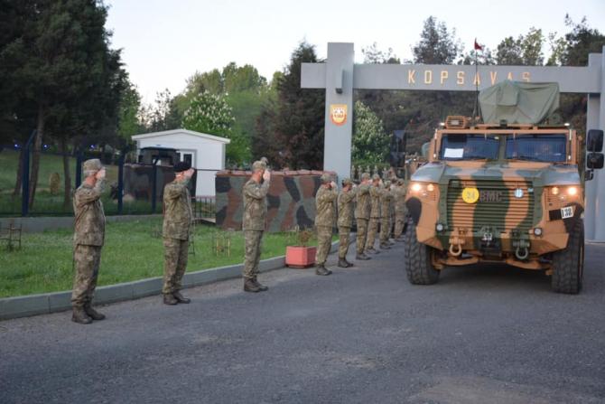 Турция перебрасывает сирийских боевиков в Африку