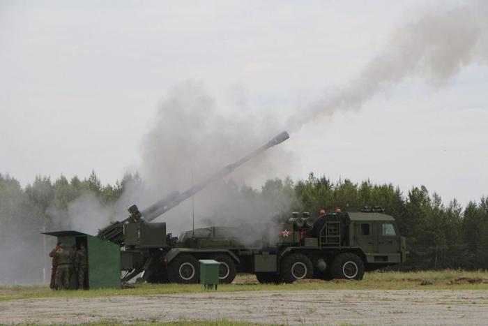 новая партия самоходных артиллерийских орудий 2С43 «Мальва» поступила в российские войска