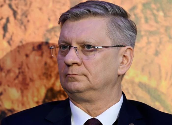 Польша мстит венграм за отказ поставлять оружие Украине