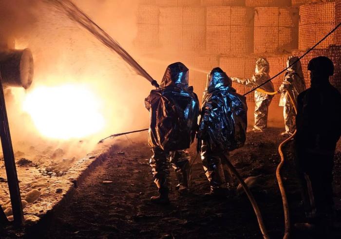 российскими войсками был нанесён удар тремя беспилотниками по подстанции «Радивилов» 330 кВ в Ровенской области, одном из ключевых объектов энергосистемы Украины
