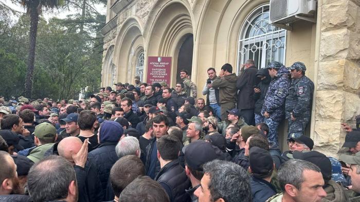 Очередной майдан в Абхазии добром не кончится