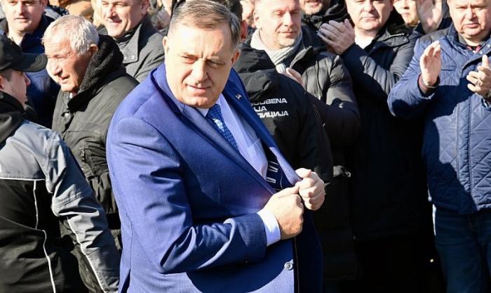 Республика Сербская под ударом: об очередной атаке на Милорада Додика