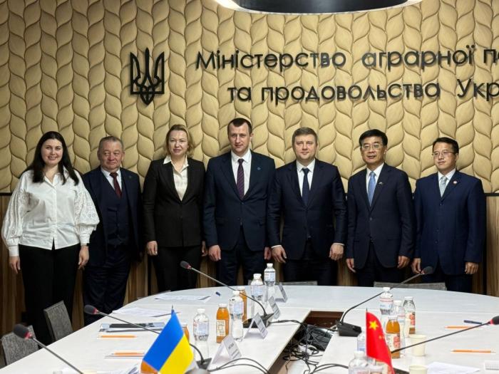 посольство КНР в Киеве сообщило о подписании соглашения открывающего возможность поставок на китайский рынок украинского гороха.