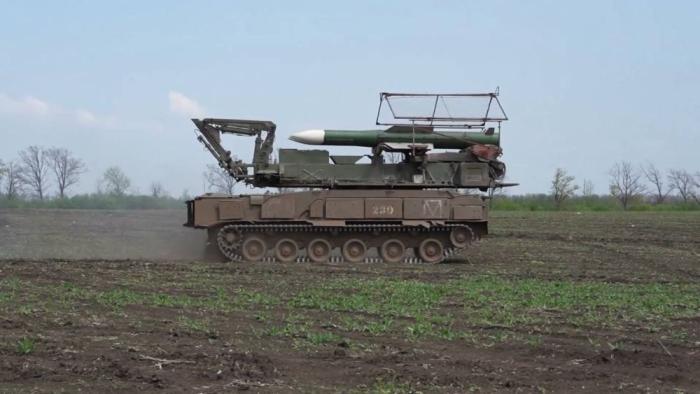 Пуско-заряжающая установка 9А316 из состава ЗРК 9К317 «Бук-М2» группировки войск «Восток»