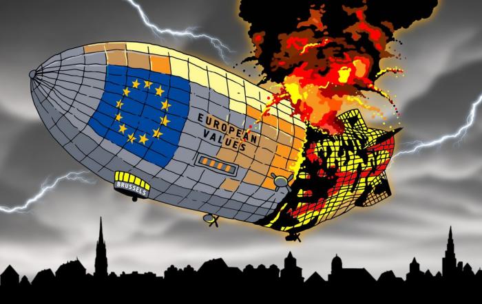 Как «еврокошка» скребёт на собственный хребет…