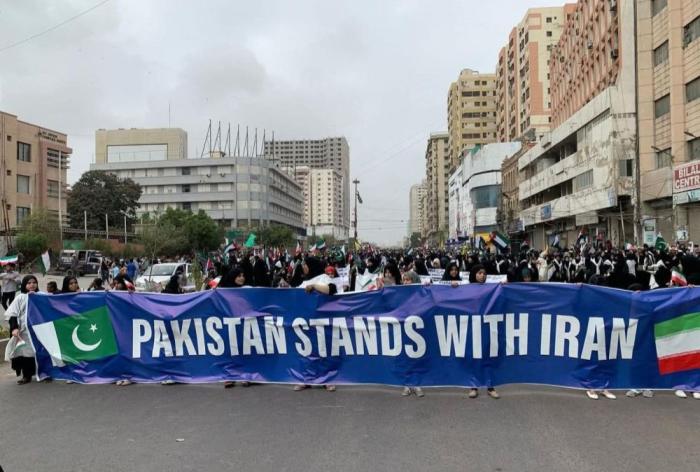 Война Израиля против Ирана: почему Пакистан напоминает Западу о себе?