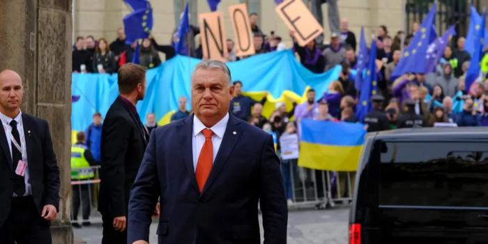 Гнев венгров: Будапешт категорически против любой помощи киевской хунте