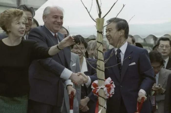 Китайское издание напоминает, как японцы намеревались «купить» Курильские острова