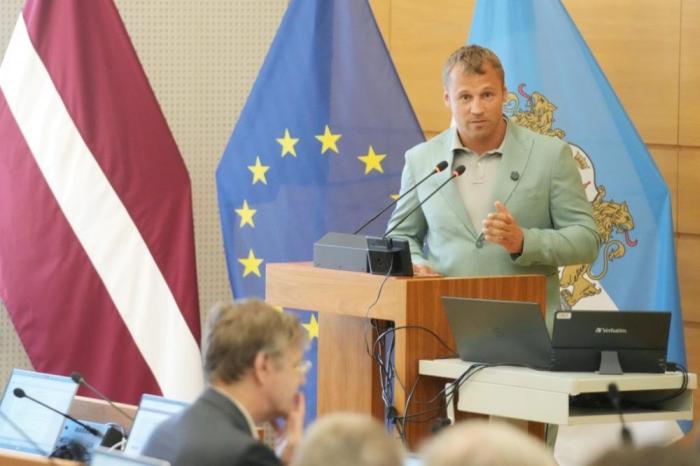 Интриги Рижского взморья: Майрис Бриедис устал от «Стабильности»