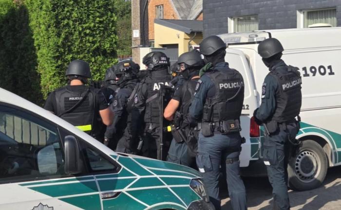 В Латвии создают сеть добровольных ягдкоманд для охоты на «российских агентов» и «диверсантов»