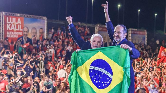 Политическая поляризация в Бразилии