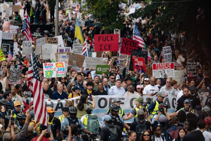 Как извращенцы раскалывают Америку